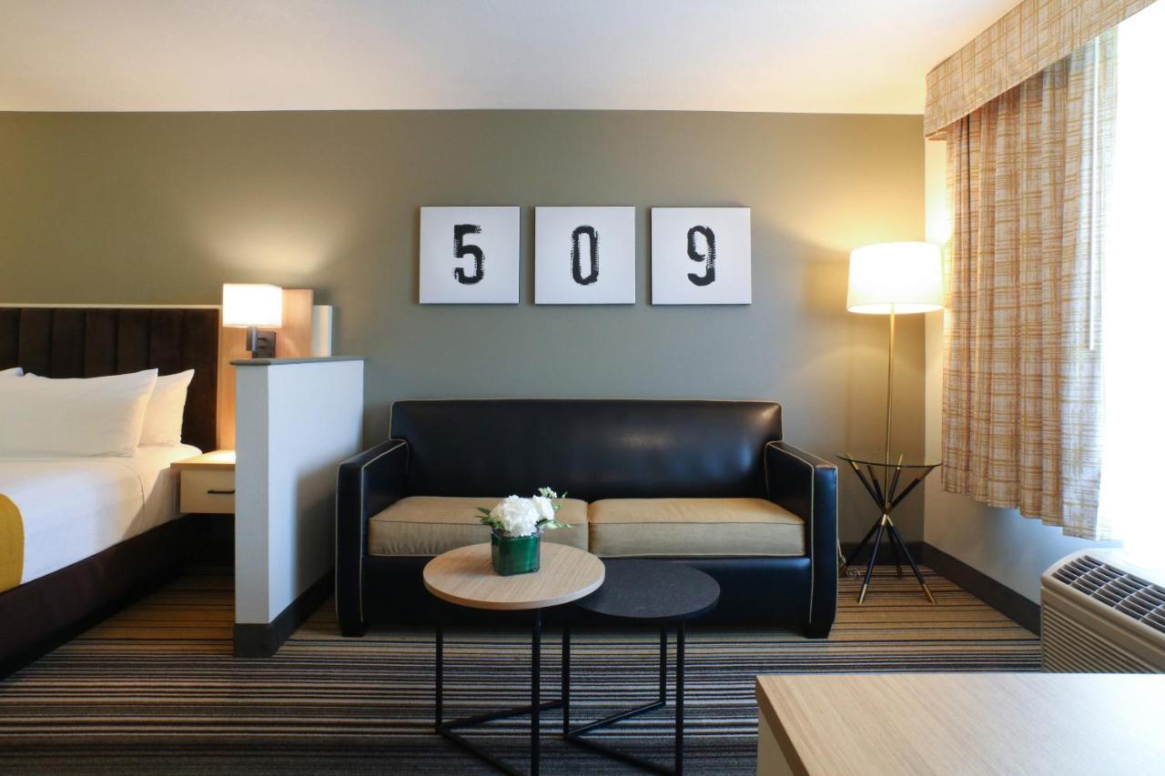 Oxford Suites Spokane Valley Kültér fotó
