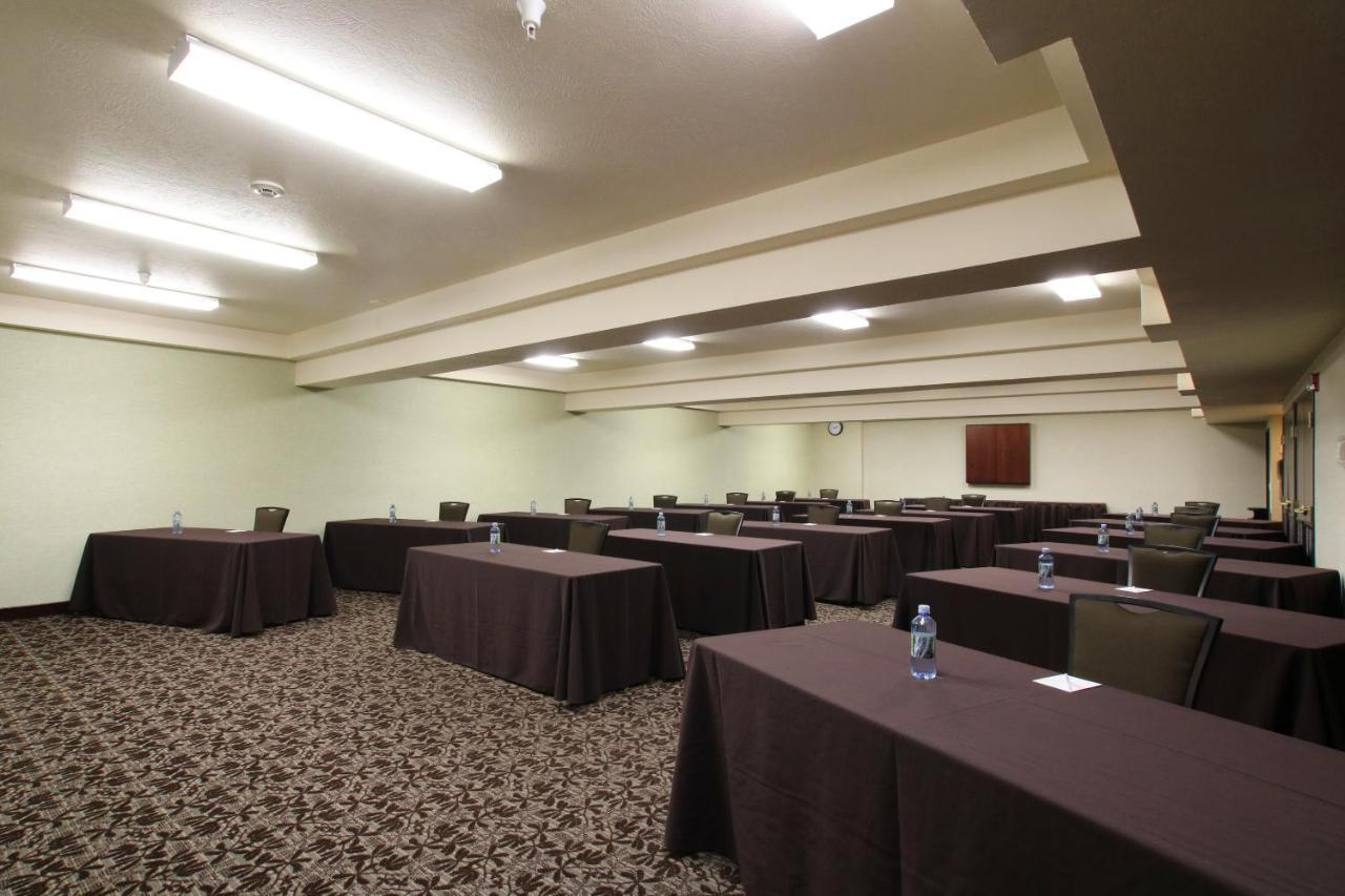Oxford Suites Spokane Valley Kültér fotó