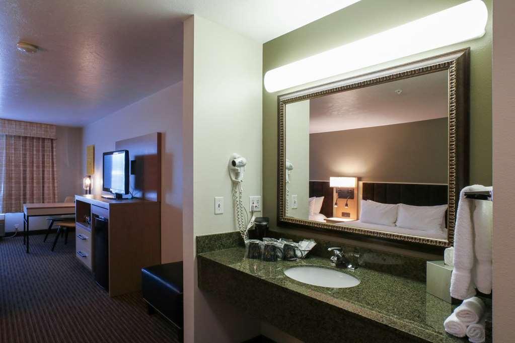 Oxford Suites Spokane Valley Szoba fotó